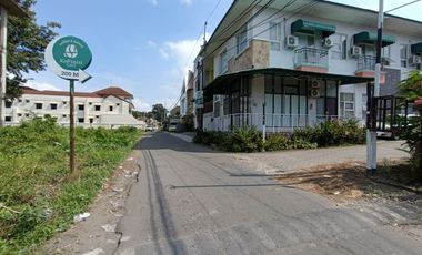 Kost Mewah 700 Meter selatan UII Jogja, SHM PBG Siap Bangun