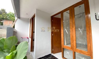RUMAH MURAH, FULL FURNISHED DI NGAGLIK, DEKAT PASAR BESI JANGKANG