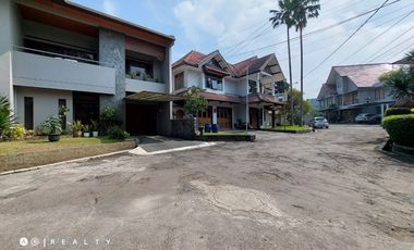 RUMAH DIJUAL DI TUBAGUS ISMAIL DAGO BANDUNG Eksklusif Aman Dan Nyaman
