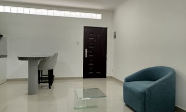 Suite amoblada de alquiler en Cumbres Altas, 1 parqueo, Los Ceibos.