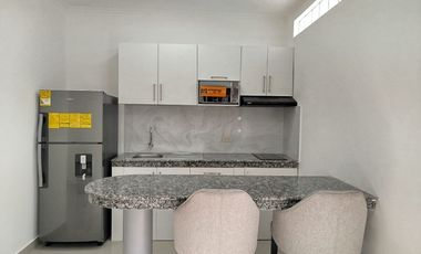 Suite amoblada de alquiler en Cumbres Altas, 1 parqueo, Los Ceibos.