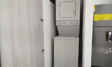 Suite amoblada de alquiler en Cumbres Altas, 1 parqueo, Los Ceibos.