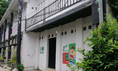 DIJUAL RUMAH USAHA ADITYAWARMAN KEPANJEN JOMBANG RON.A2738