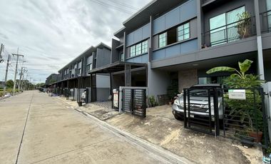 Urgent Sale! Super Affordable Townhome – Ready to Move In!  Siri Place Rangsit, Pathum Thani Beautiful 2-storey townhome