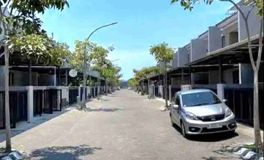 DISEWAKAN RUMAH SIAP HUNI CLUSTER RUBY PONDOK CANDRA DEKAT RAYA MERR RUNGKUT SURABAYA