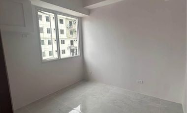 VERY AFFODABLE CONDO UNIT FOR SALE IN CASA MIRA MANDAUE WALKING DISTANCE TO PACIFIC MALL