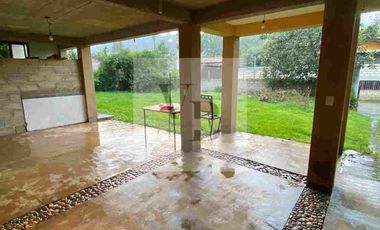 Renta de amplia casa Acatitlan