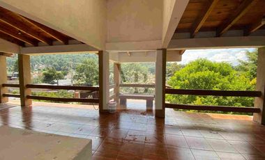 Renta de amplia casa Acatitlan