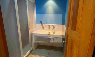 Renta de amplia casa Acatitlan