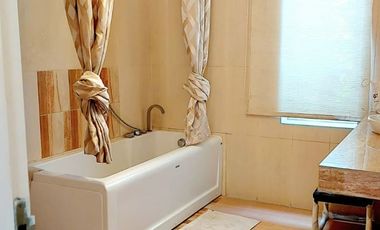 Disewakan Murah Rumah Mewah Senayan Bintaro Semi Furnished OM-17066