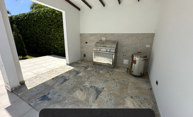 Exclusiva casa en el condominio baru