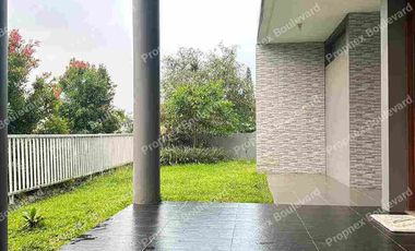 Turun 1M !! Dijual Rumah Taman Dayu View Golf