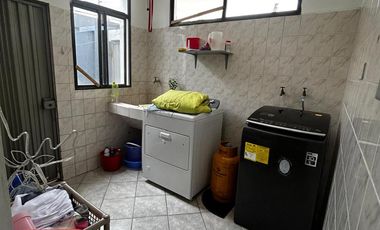 URB. PARQUES DEL RIO, CASA EN VENTA, SAMBORONDON.