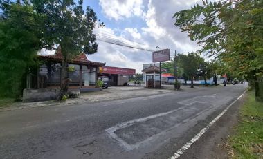 Tanah Pekarangan di kota wates pemandangan sawah kulonprogo yogyakarta