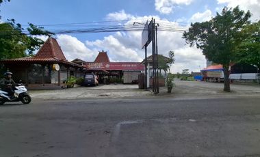 Tanah Pekarangan di kota wates pemandangan sawah kulonprogo yogyakarta