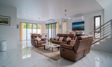 FOR SALE: 4 Bedroom in The Orchard Golf and Country Club, Dasmarinas