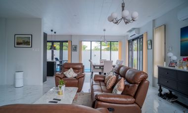 FOR SALE: 4 Bedroom in The Orchard Golf and Country Club, Dasmarinas