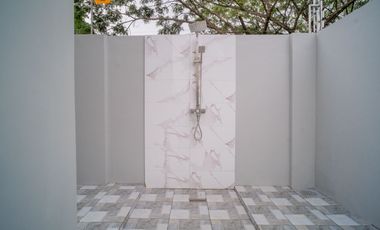 FOR SALE: 4 Bedroom in The Orchard Golf and Country Club, Dasmarinas