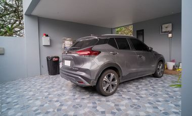 FOR SALE: 4 Bedroom in The Orchard Golf and Country Club, Dasmarinas