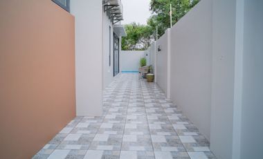 FOR SALE: 4 Bedroom in The Orchard Golf and Country Club, Dasmarinas