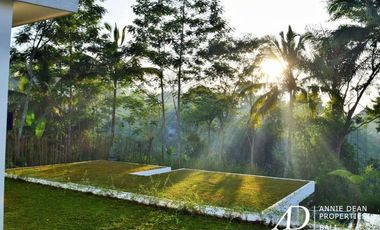 FREEHOLD MODERN HILLSIDE VILLA OVERLOOKING TO THE NATURE