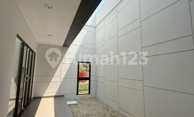 Rumah Cluster Premium PIK2 Uk 10x20 (2 lantai)
