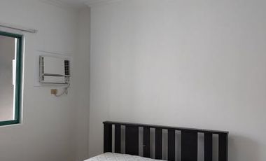 3-Bedrooms Penthouse Unit for Rent in Alpha Salcedo Condominium Makati City