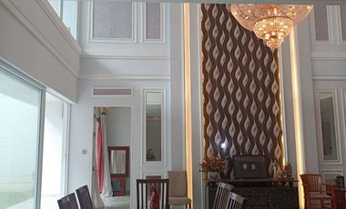 Dijual Rumah Dengan 6 Kamar Tidur Style Simple Classic Area Denpasar