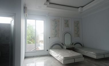 Dijual Rumah Dengan 6 Kamar Tidur Style Simple Classic Area Denpasar