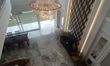 Dijual Rumah Dengan 6 Kamar Tidur Style Simple Classic Area Denpasar