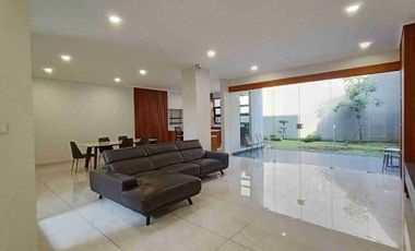 Rumah Mewah 2 Lantai di Batununggal Indah Estate Bandung
