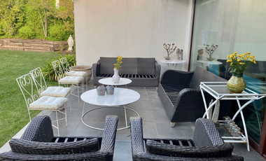 Se Arrienda Casa en  En Condominio - La Dehesa