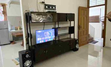 villa disewakan dengan kolam renang di kota batu dekat Jatim Park 3