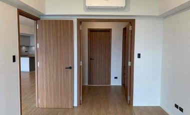 For Rent: Unfurnished 2 Bedroom with Balcony in Shang Residences Wack-Wack Mandaluyong