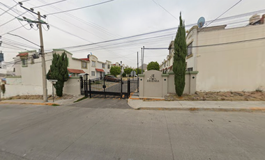 CASA EN CALLE ARIENZA, URBI VILLA DEL REY, ESTADO DE MÉXICO ¡NO CRÉDITOS!