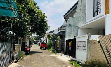 Dijual Rumah Baru di Pondok Bambu Jakarta Timur