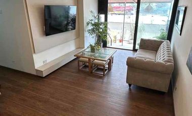 VENTA HERMOSO FLAT Piso 1