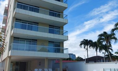 VENDO HERMOSA SUITE EN TONSUPA