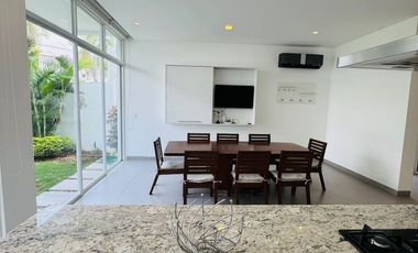 En alquiler lujosa y moderna casa full amoblada en Isla Del Rio, Isla Mocoli, Samborondon