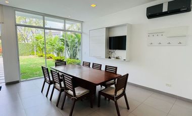 En alquiler lujosa y moderna casa full amoblada en Isla Del Rio, Isla Mocoli, Samborondon