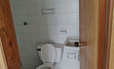 SE ARRIENDA LOCAL COMERCIAL UBICADO EN LA CARRERA 26 # 35-38