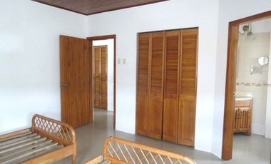 BELLA Y COMODA CASA EN RENTA!!