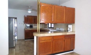 BELLA Y COMODA CASA EN RENTA!!