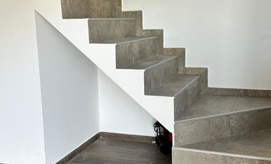 SE VENDE CASA BARRIO SANTA MARTHA YOPAL