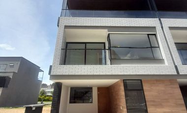 SE VENDE CASA EN RIONEGRO SECTOR BARRO BLANCO