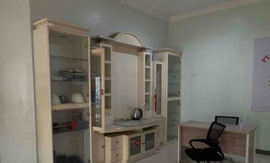 RUMAH MEWAH 3 LANTAI FULL FURNISHED DI TAMAN SURYA 3