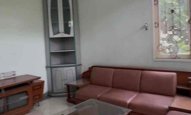 RUMAH MEWAH 3 LANTAI FULL FURNISHED DI TAMAN SURYA 3