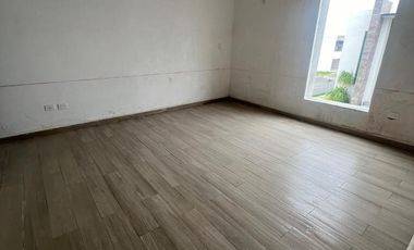 CASA EN VENTA PRIVADO VILLA TOSCANA