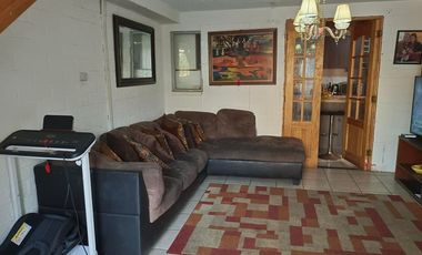 REBAJADA OPORTUNIDAD UNICA , HERMOSA CASA