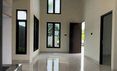 Luxury House near UGM & UII, Jln Kaliurang km 9.5, Jln Palagan